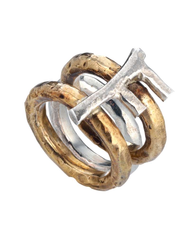 Anello tripla fede, due in bronzo e una in argento, con lettera in&nbsp;argento